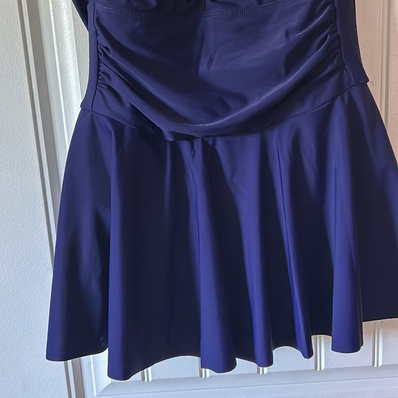 Bloonchic one piece bathing suit - Picture 4 of 6